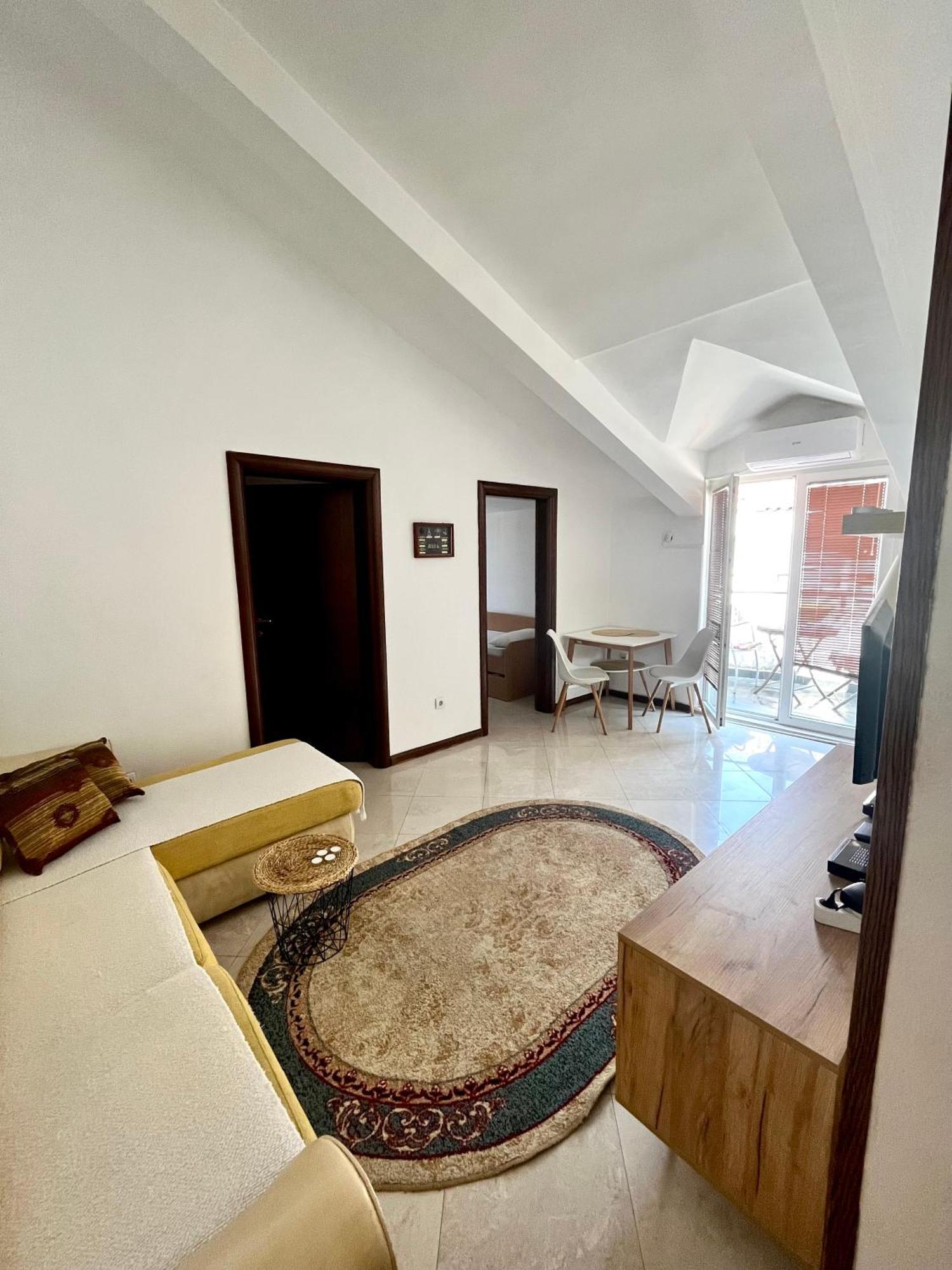 Amore Apartment Budva